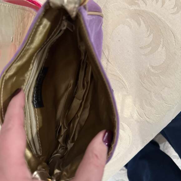 Vera Pelle Small Purple Suede Crossbody Bag - Picture 10 of 10